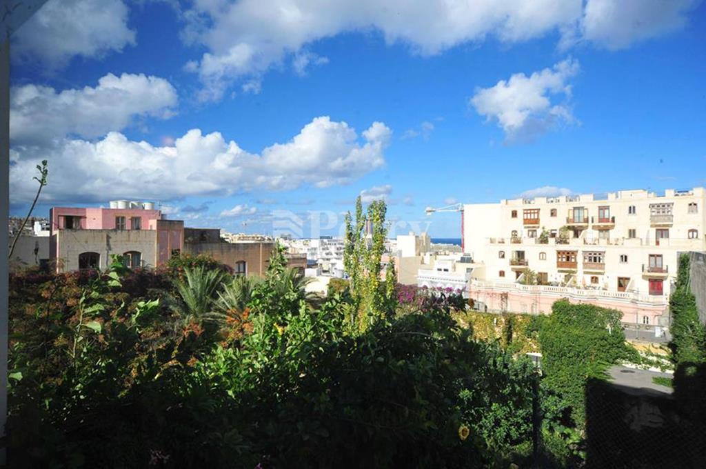 St Julians<br>Duplex Apartment