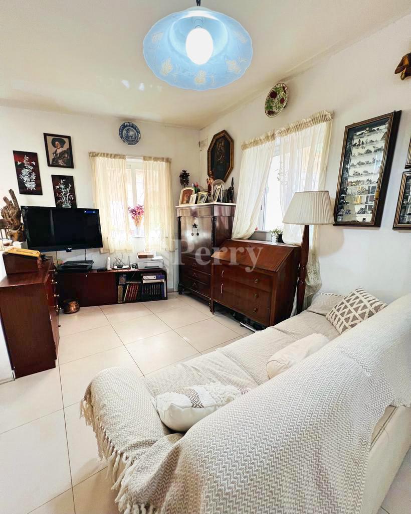 St Julians<br>Maisonette