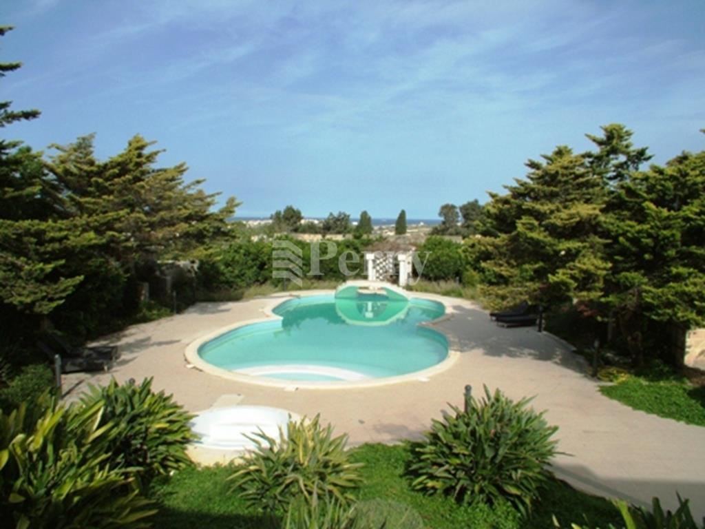 Mosta<br>Villa
