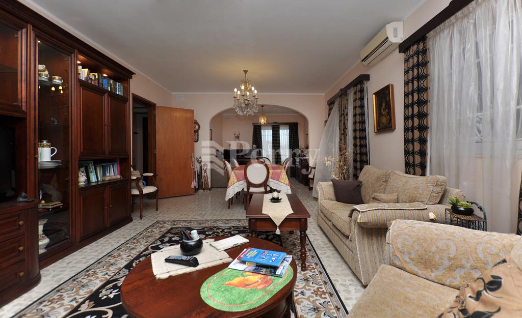 Qawra<br>Villa