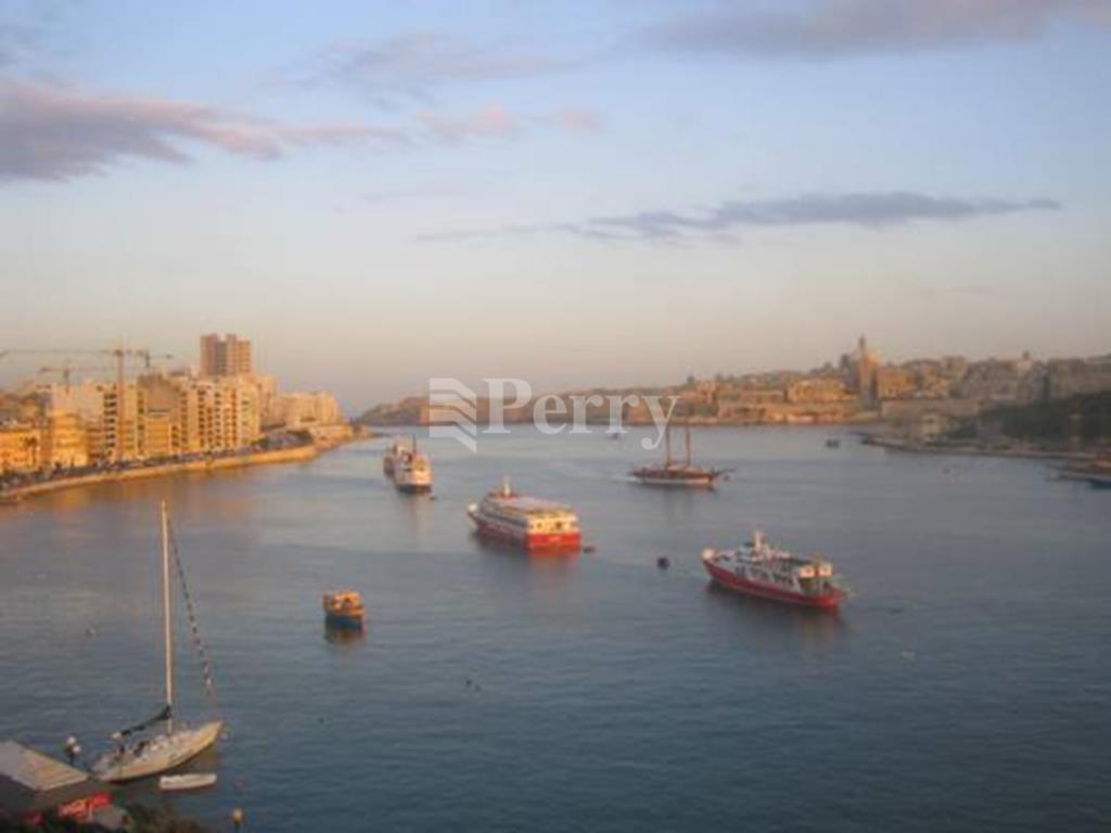 Sliema<br>Apartment