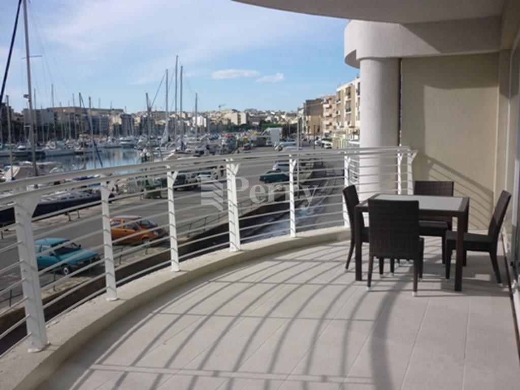 Ta' Xbiex<br>Apartment