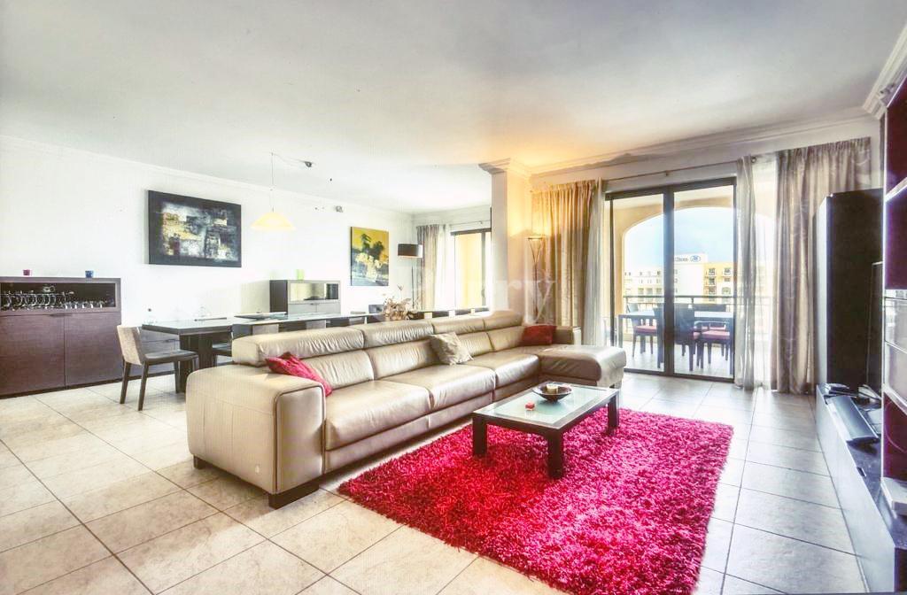 Portomaso, St Julians<br>Apartment