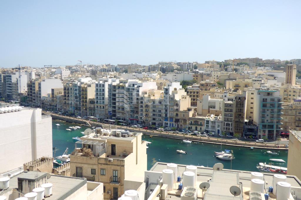 Portomaso, St Julians<br>Apartment