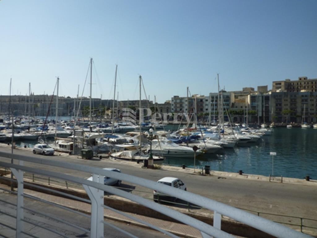 Ta' Xbiex<br>Apartment