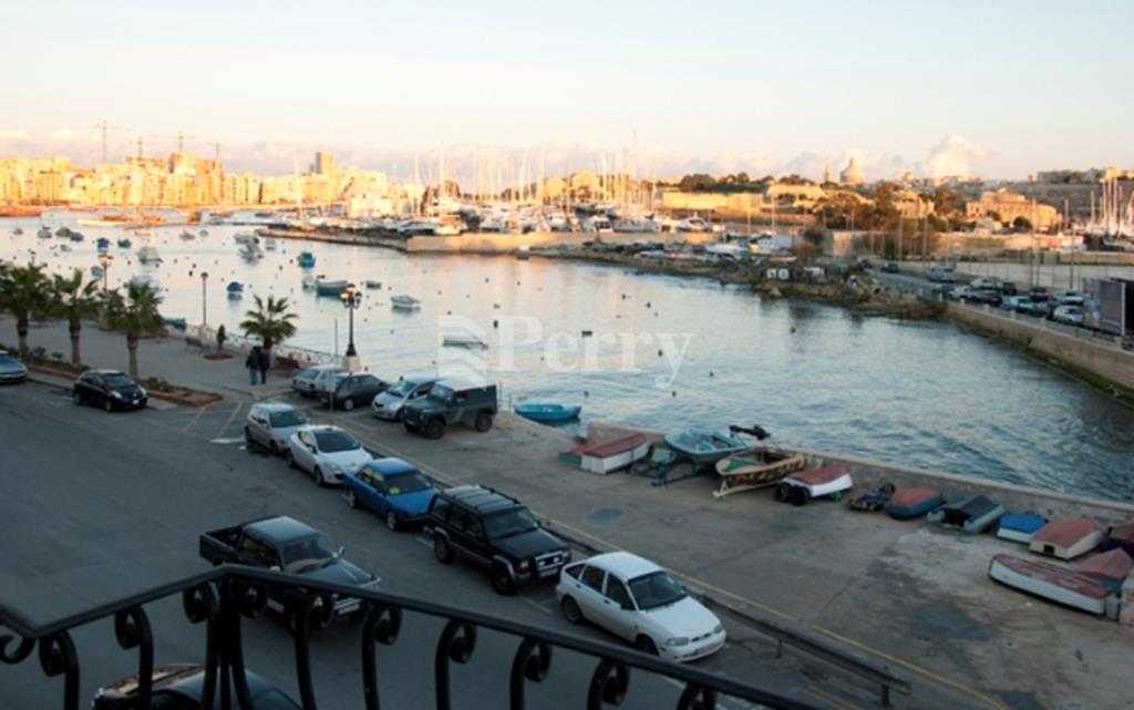Gzira<br>Apartment