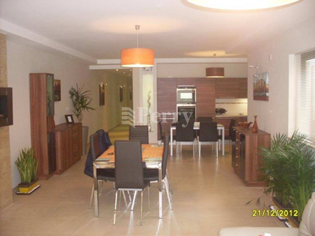 Manikata<br>Apartment
