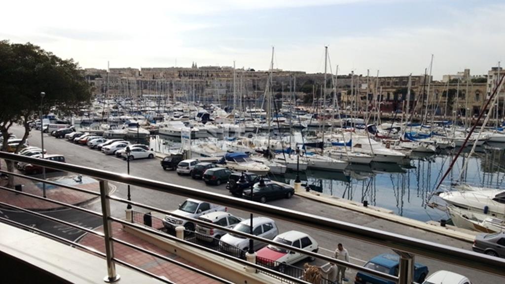 Ta' Xbiex<br>Apartment