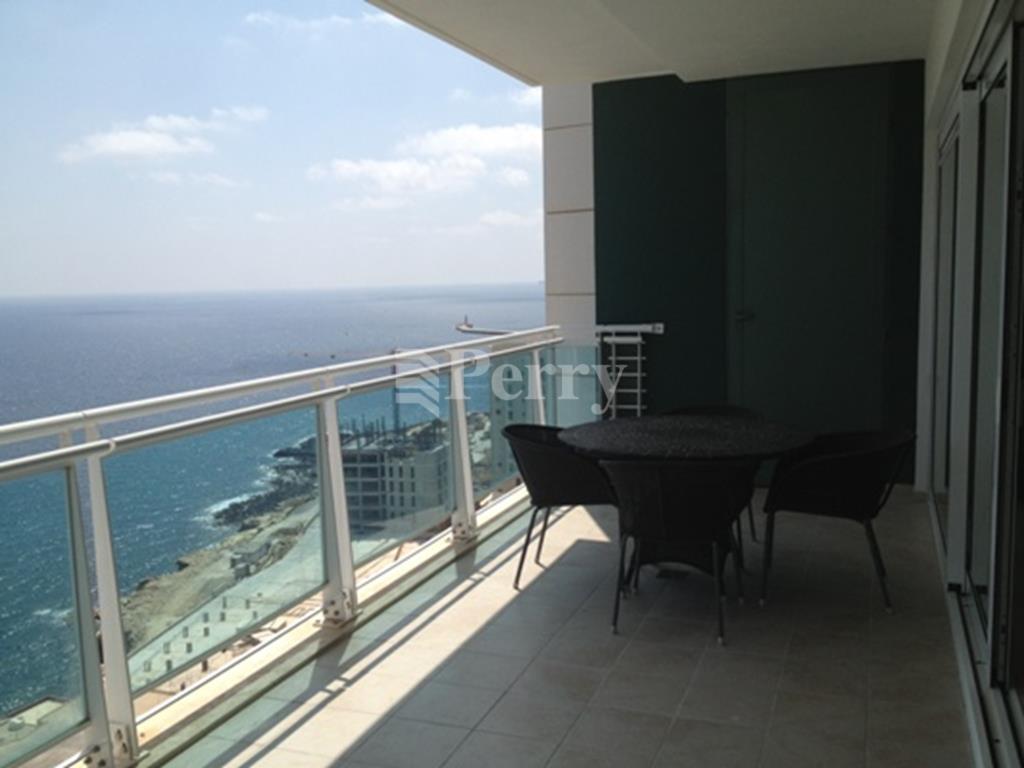 Fort Cambridge<br>Apartment