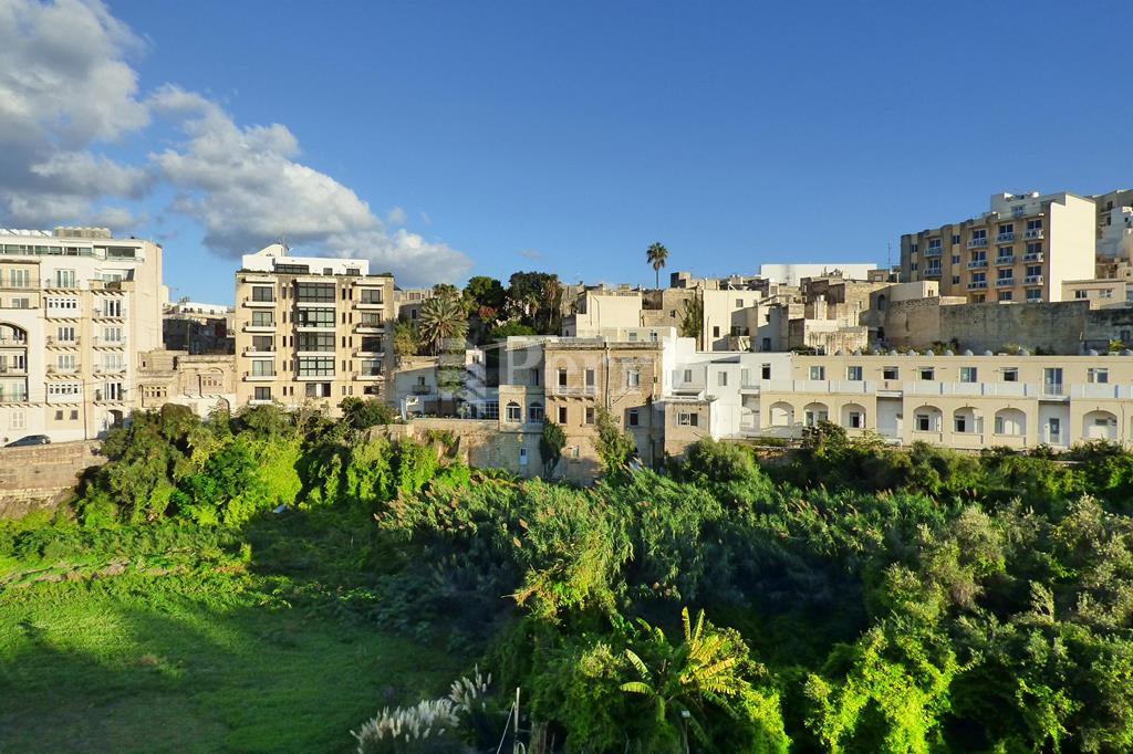 St Julians<br>Apartment