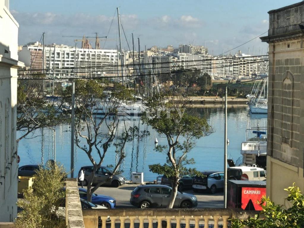 Ta' Xbiex<br>Apartment