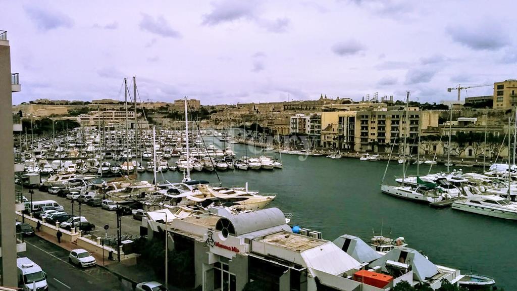 Ta' Xbiex<br>Apartment