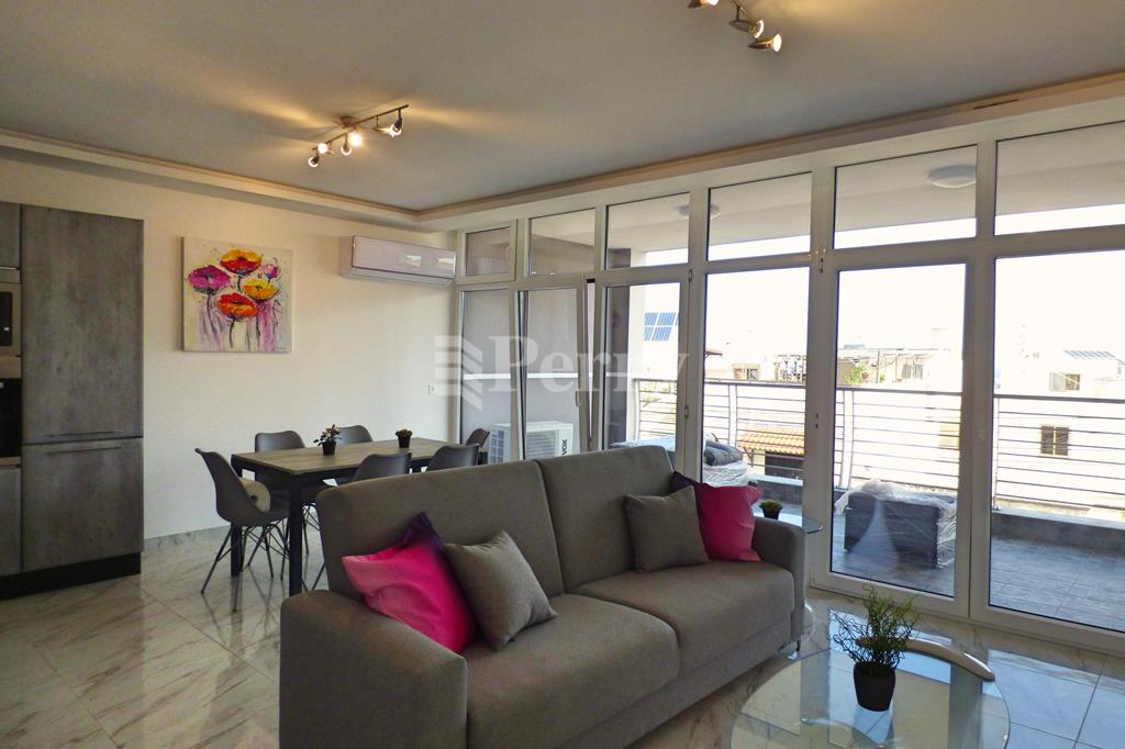 Pembroke<br>Apartment