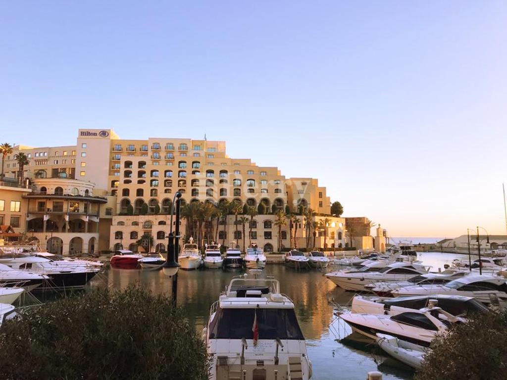 Portomaso, St Julians<br>Apartment