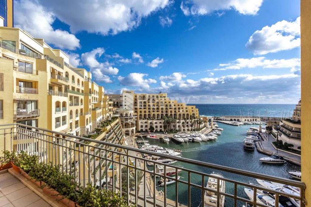 Portomaso, St Julians<br>Apartment