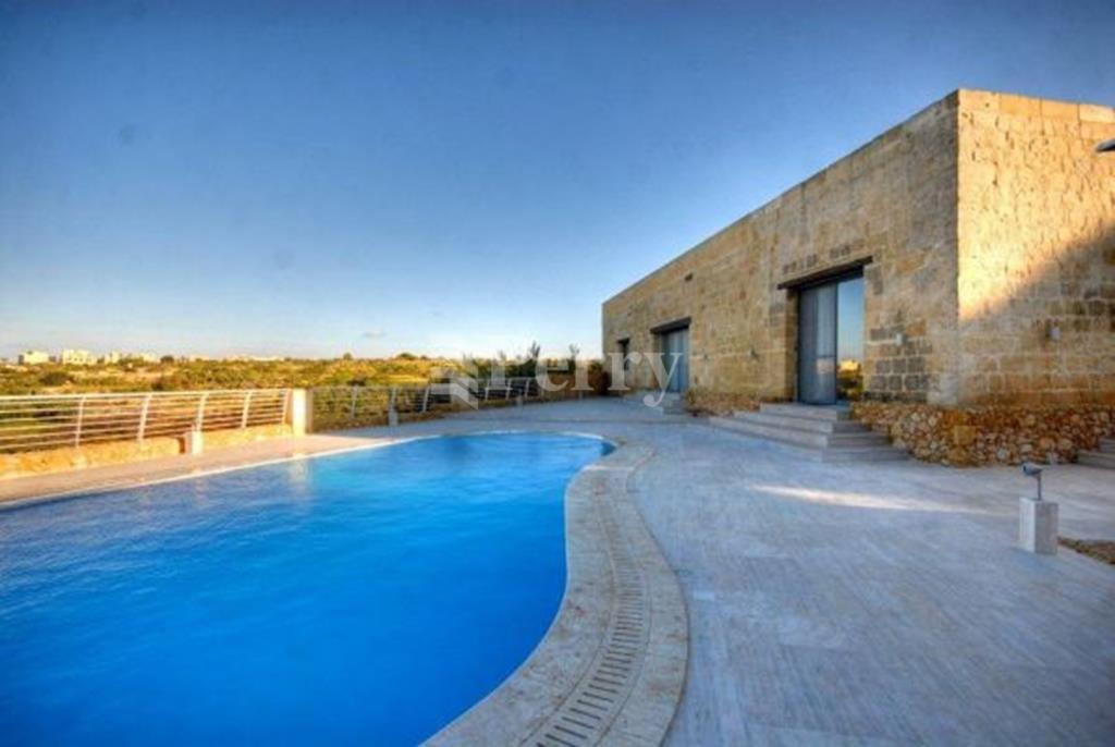 Gozo<br>Farmhouse