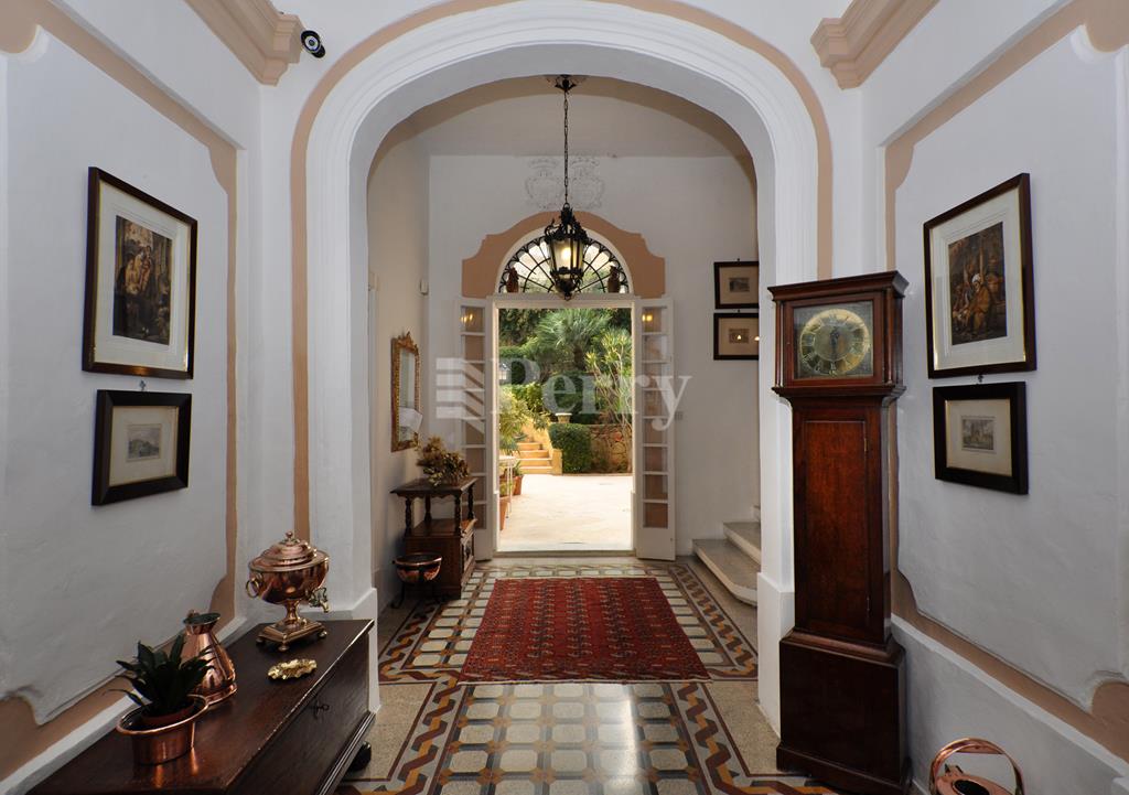 St Julians<br>House of Character