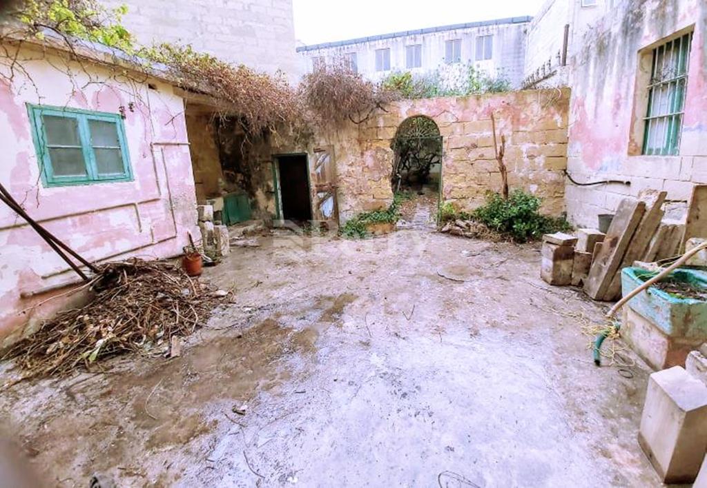 Zebbug<br>House of Character