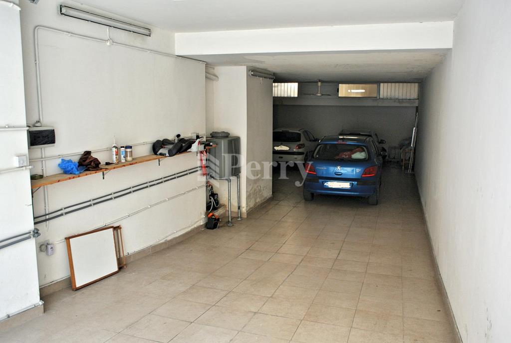 St Julians<br>Garage
