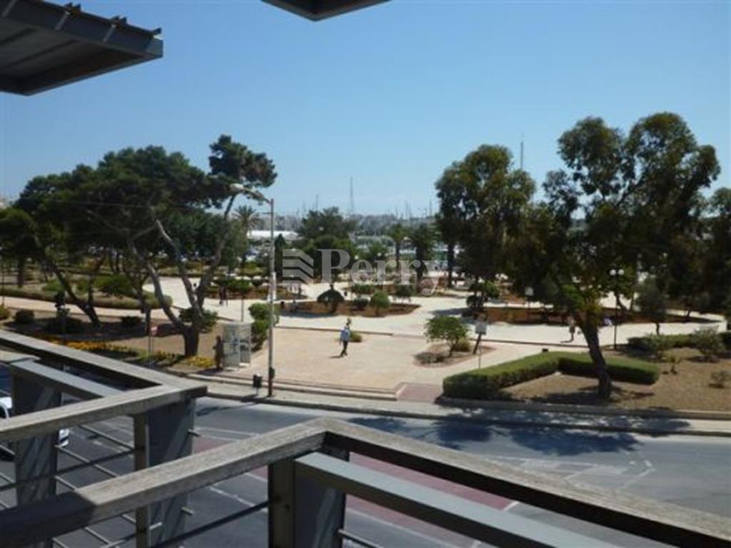 Ta' Xbiex<br>Office