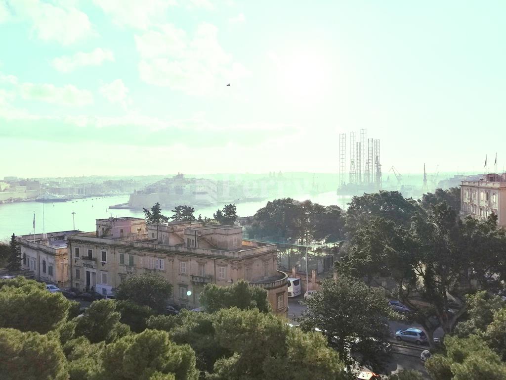 Floriana<br>Office
