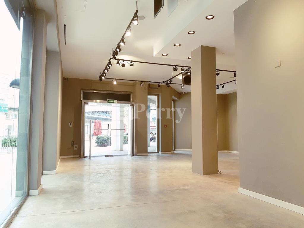 Tigne Point<br>Office