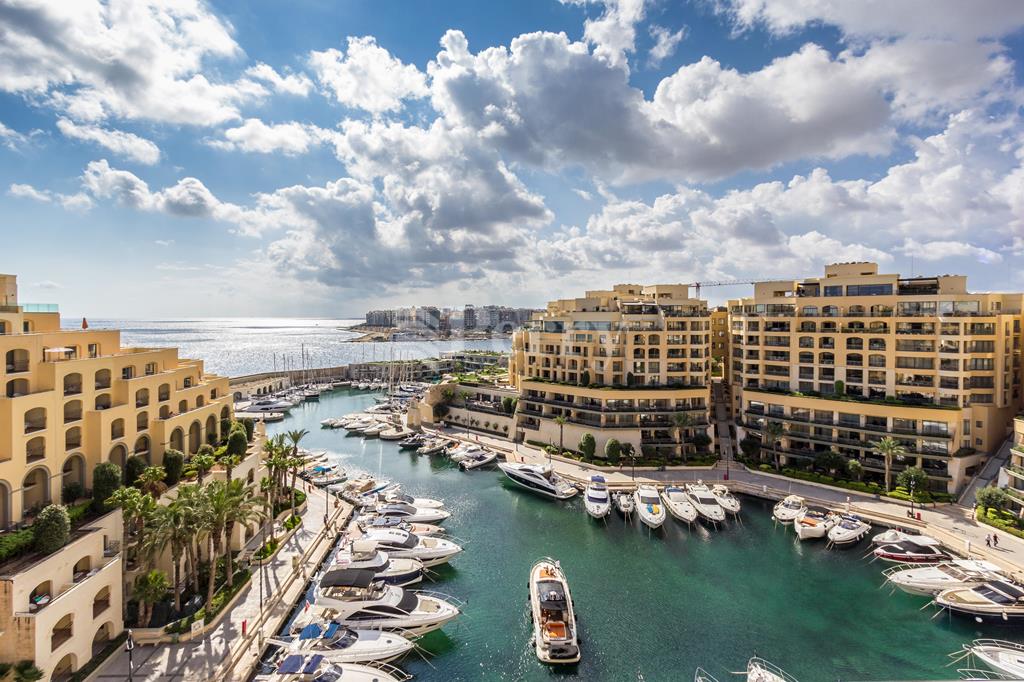 Portomaso, St Julians<br>Penthouse