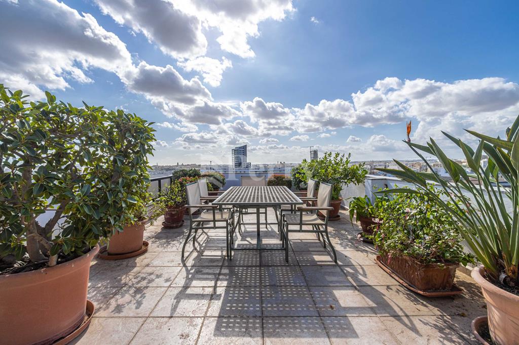 Gzira<br>Penthouse